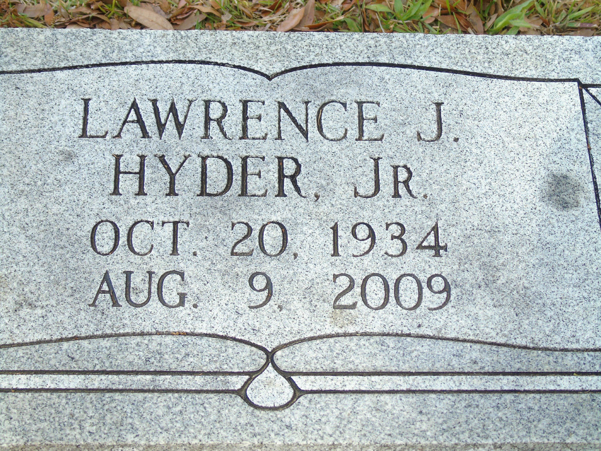 Headstone for Hyder, Lawrence J Jr